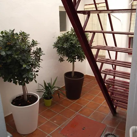 Colonia Πανσιόν *