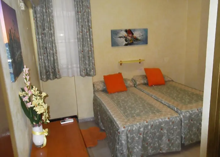 Colonia بيت ضيافة
